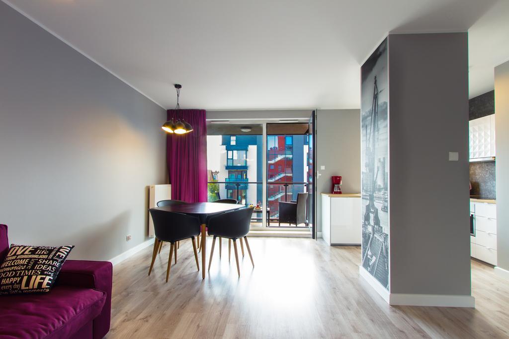 Holidays Home Apartamenty Chmielna Gdańsk Kültér fotó