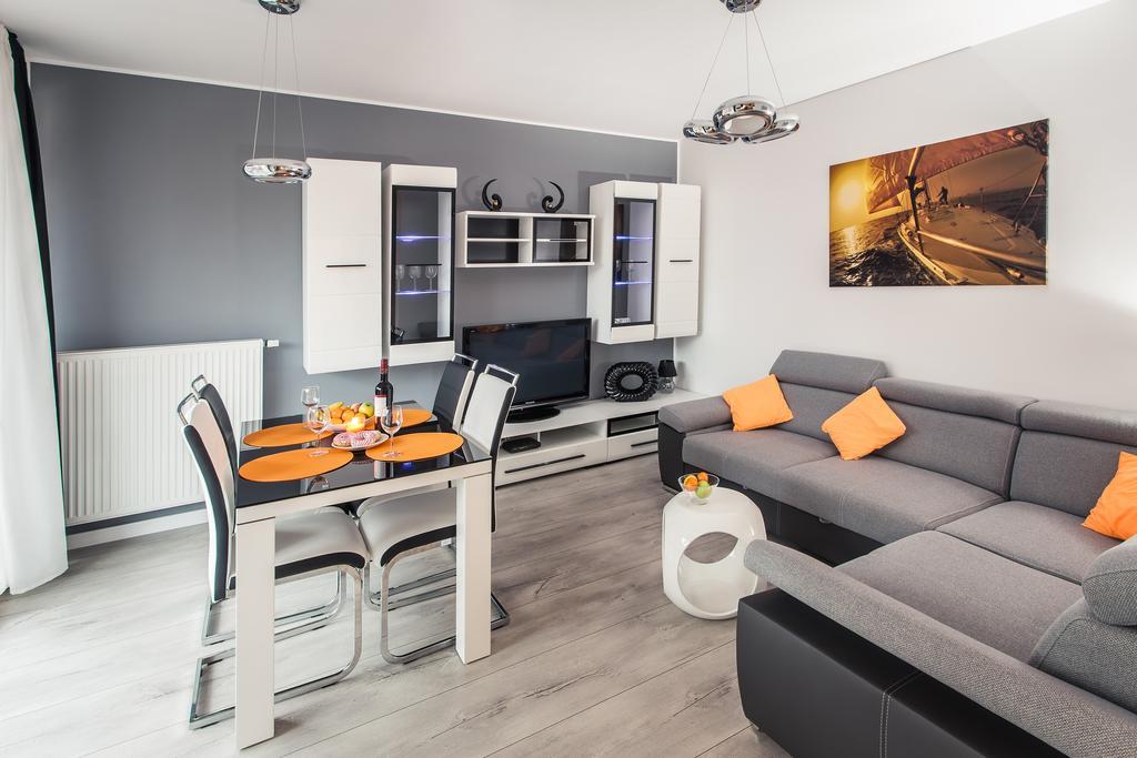 Holidays Home Apartamenty Chmielna Gdańsk Kültér fotó